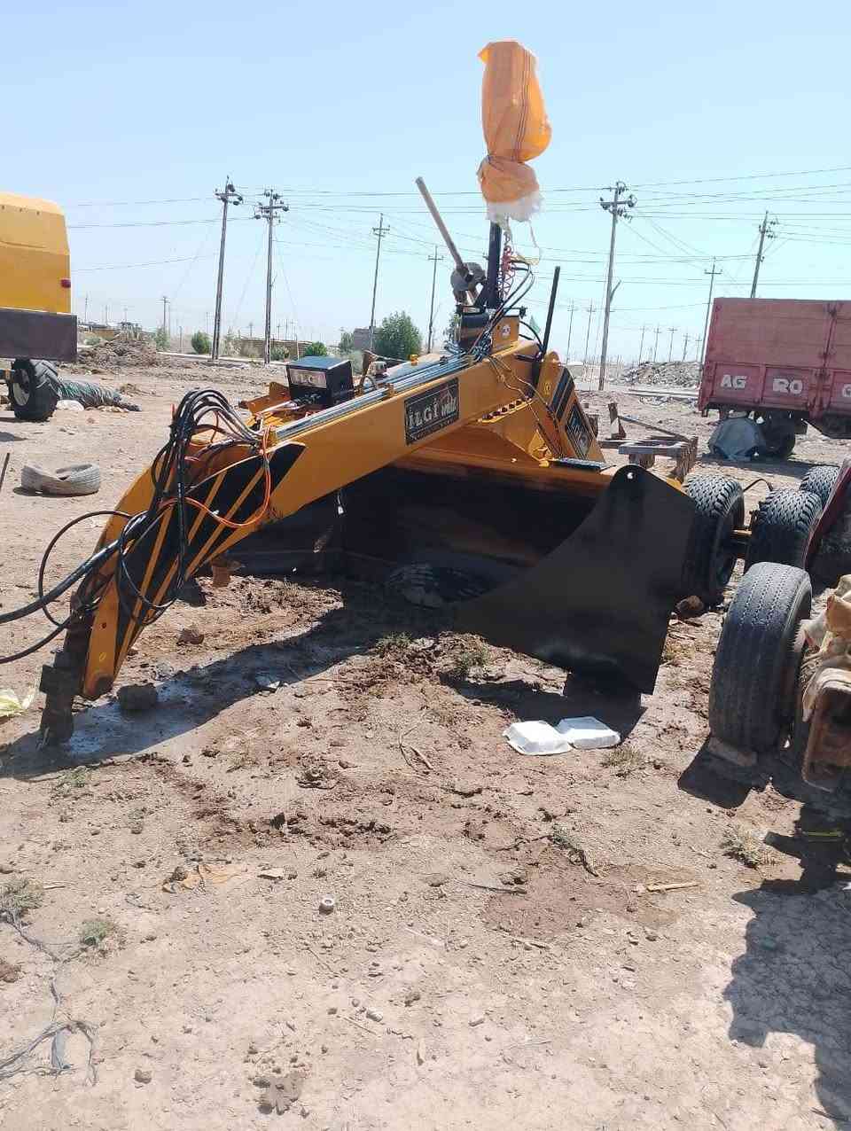 اليزر البيع موديل 

متر4 مكانه عماره ميسان 
الرقم ***********
