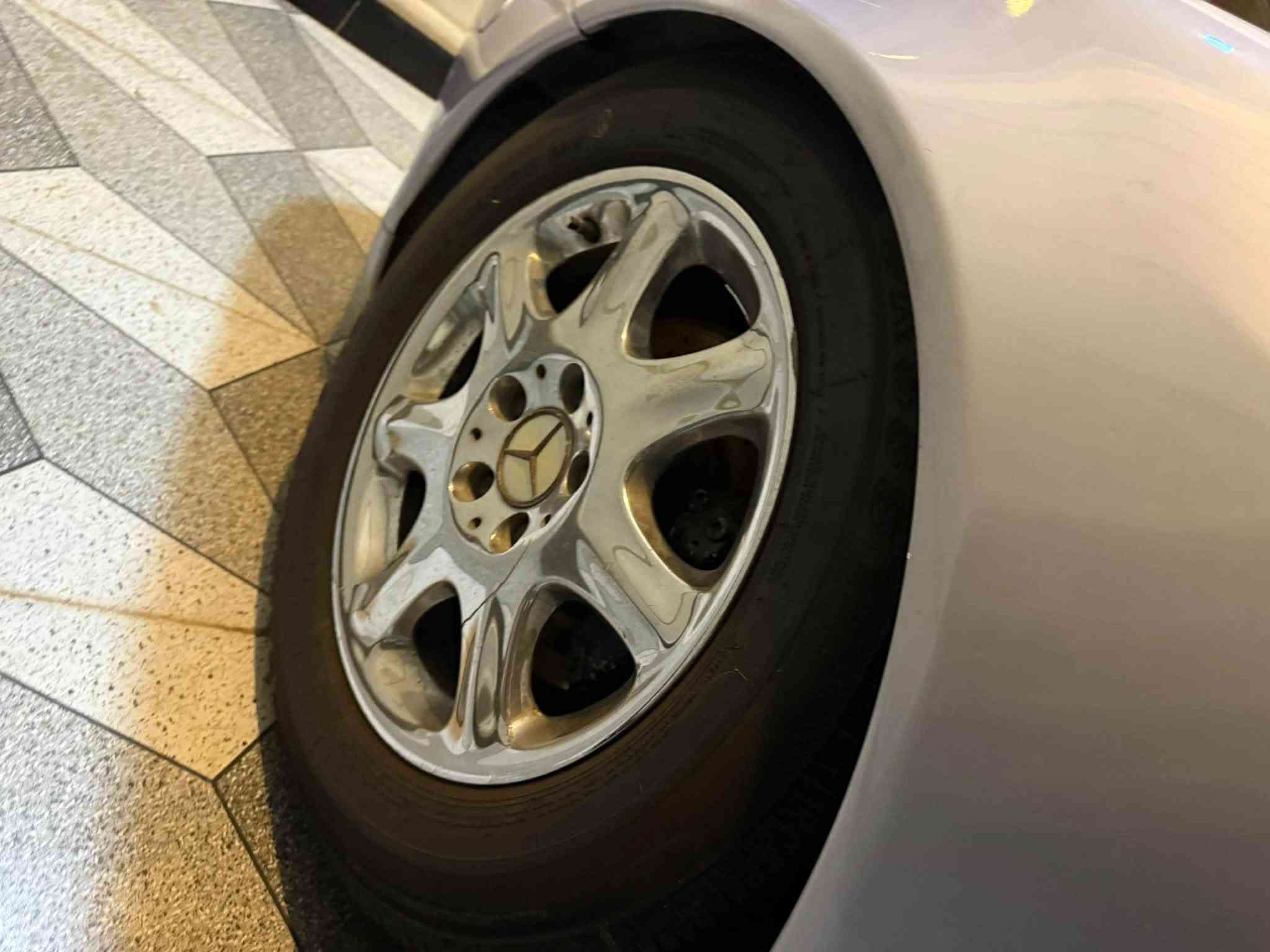 S350 • ٢٠٠١ • ٦ سلندر