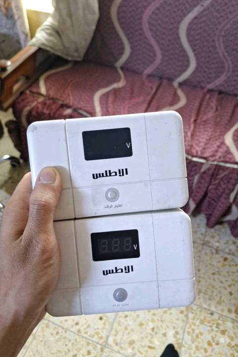 جهاز حماية اطلس (قطعتين): 
مستعمل نضيف 

واحد ب 12 الف (بيه مجال)

يتحمل ٣٠امبير 

📍مكاني: بغداد - بغداد الجديدة - الغدير - شارع الضريبة (ماعدي توصيل ف لو تاخذها بلي لو اطيكياها بالجامعة التكنلوجية)