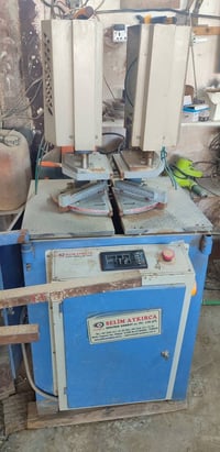 للبيع معمل بلاستك متكامل معواجة وكتر وطبرالمنيوم أتصال ‏‪0772 307 8513...
