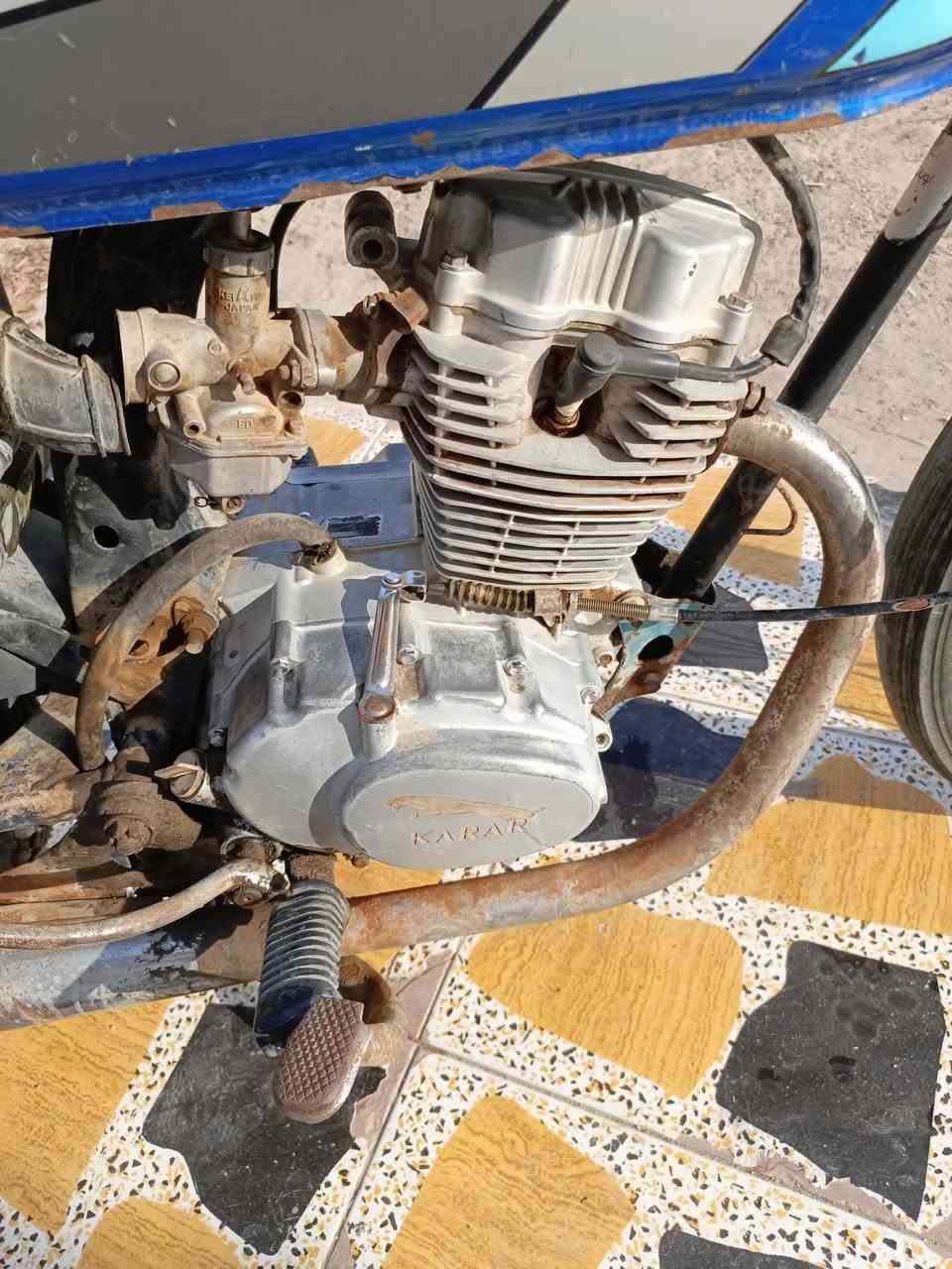 كلك شاصي نامه مكفول لا لحيم لا شي،، ابيع كوم حديد جانت تشتغل بس صاله فتره متروكه وهسه ماعرف شبيهه،، كوم حديد لا تكلي شبيهه
‏‪***********‬‏ اتصل،، بي واتساب 
مكانهه ناحية الفضليه، سعرهه 225 وبيهه مجال 
ماتفيدك اعبر المنشور
كلك شاصي نامه مكفول لا لحيم لا شي،، ابيع كوم حديد جانت تشتغل بس صاله فتره متروكه وهسه ماعرف شبيهه،، كوم حديد لا تكلي شبيهه
