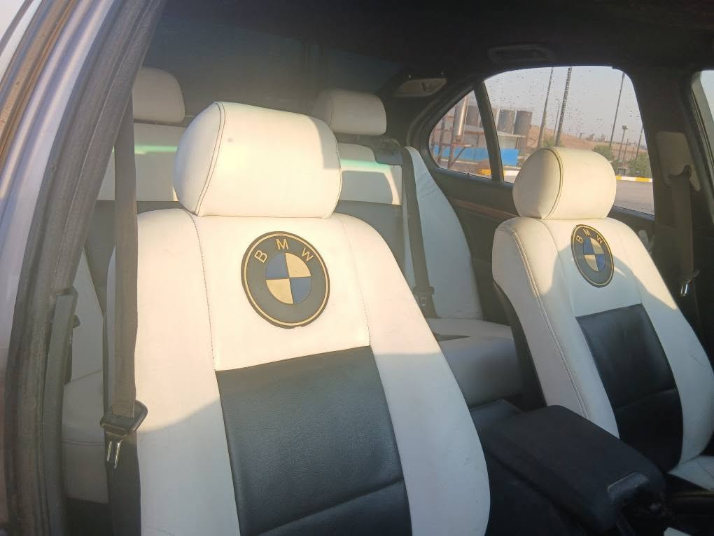 bmw e39 1998 مەکینە 523 گێڕ عادی بیلاد 
چوار تایەی نوێی ئەوڕووپی 
کلاج بەنجی برێک و استاپی و هەموویم تازە گۆڕیوە سبۆغیم تازە کردووە  لایت و کارەبایی ناوەو دەرەوە  هەمووی بەشەرت جامەکانی تۆماتیکن بەکۆنتڕۆڵ داخرێن و ئەکرێنەوە بیلاد حەساسی دوواوە سکوێریتی  تەبریدی مەزبووت ئاگر دزینی نییە و پاتری نوێیە بێ لێدران بێ خایس بەشەرت گێڕو مەکینەو ئەکسلی بەشەرت مەکینەشی تازە گۆڕاوە سەیارەیەکی تابڵێی بە هەڵمەت و ئابوریانەیە بەنزین زۆر کەم ئەخوا 
خۆم سەیارەکەم نوێکردۆتەوە 
تەنها دوو فلنجەی پێشەوە نوێن بەڵام تۆڕنەیان ئەوێ و حەساسەکانی ئەی بی ئێسی لەسەر نییە بەڵام سەیارەکە وەسفی ناوێ 
سەیارەکە مەنەفێستەو نرخی 39 گەڵاو معامەلە
***********
*********** أربيل, العراق
