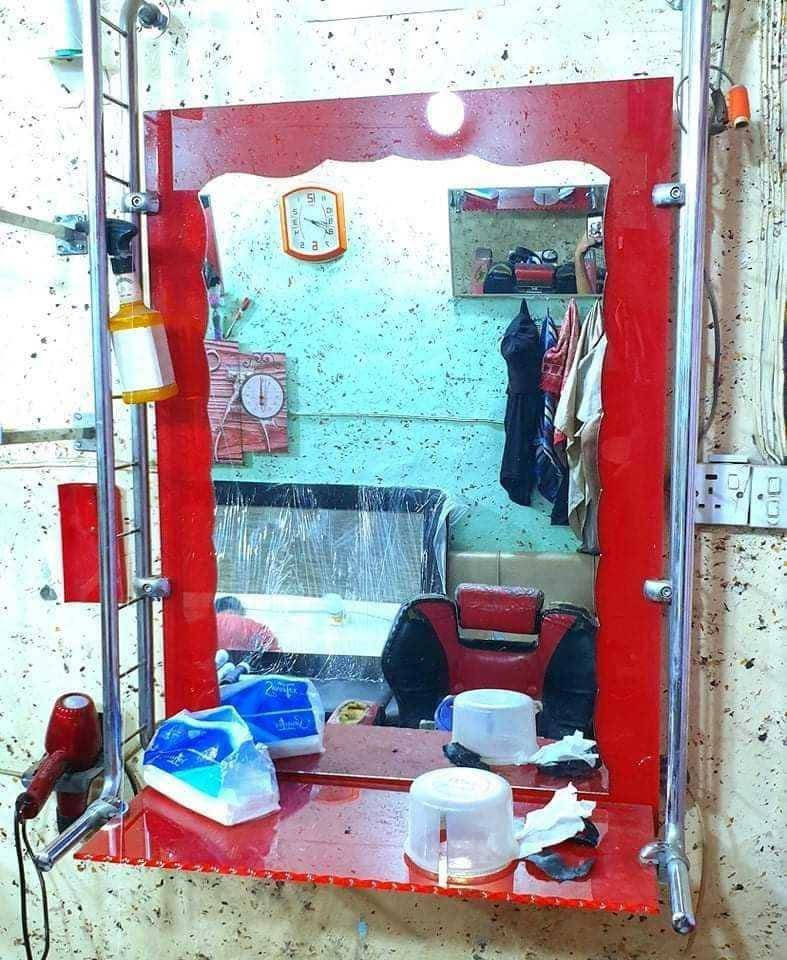 يست مال حلاقه لبيع نضيف مكان اطوريج 
اتصل *********** أو واتساب
