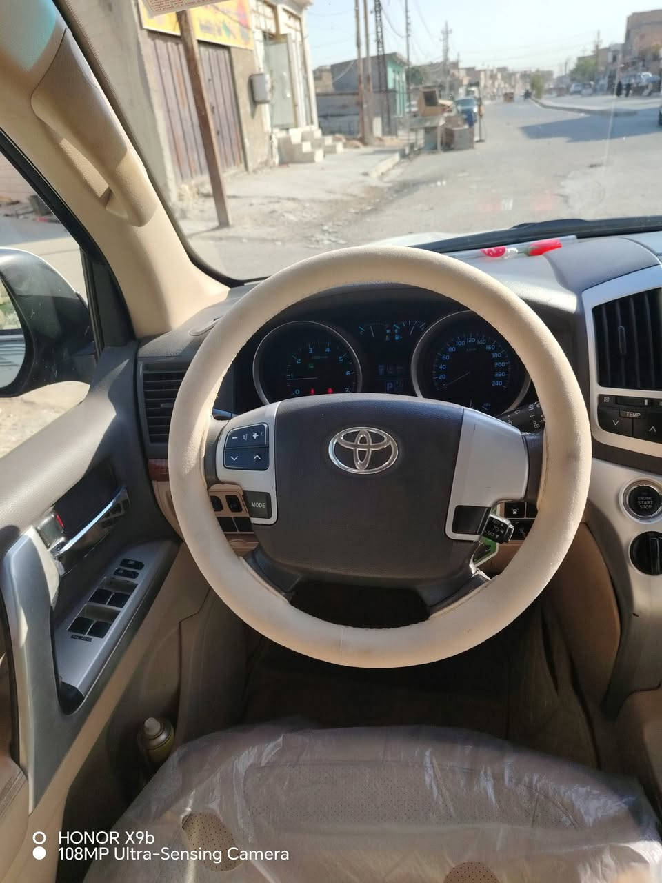 ٢٠١٢ • محرك ٤٦٠٠ • بدون ضرر