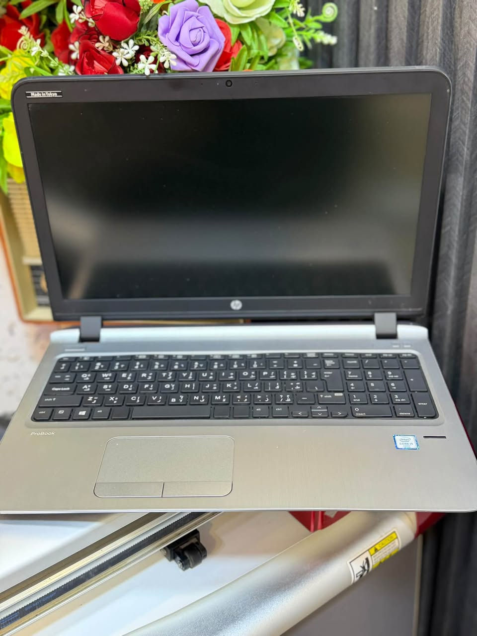 عرض خاص السعر 235 الف فقط 
HP - PROBOOK
COR I 5 -G6
RAM 8 
ذاكرة 256 SSD 
حجم 15.6
كيبورد عربي إنكليزي 
الباتري ممتاز 
جاهز البرامج والوندوز وبرامج الدراسة 
يحتوي على CD
منافذ USB
منفذ LAL
منفذ HD
نظافة اكثر من 95‎%‎
مكتب البرشا للحاسبات ***********
