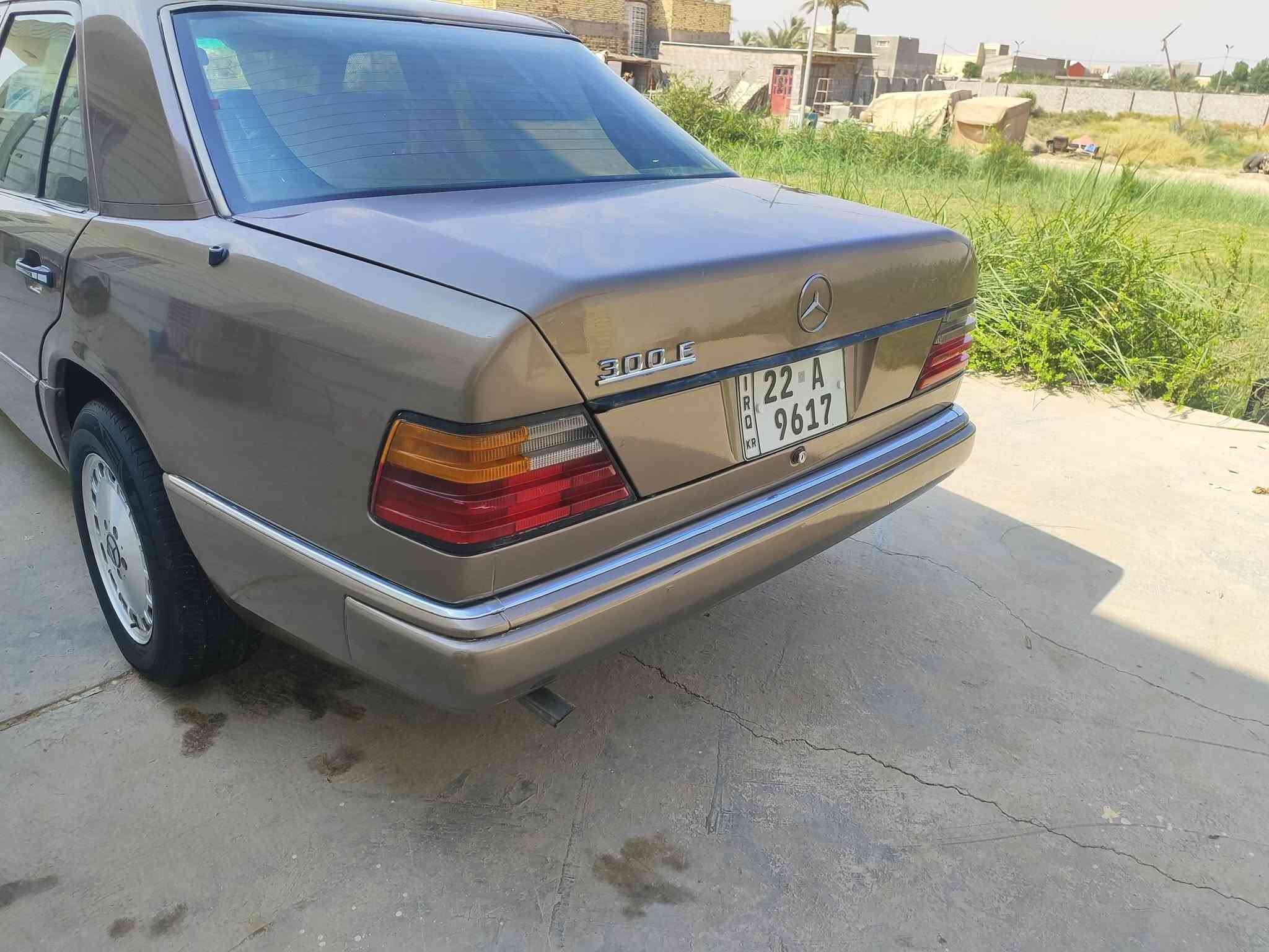 مرسيدس 300SE • ١٩٨٧ • رقم اربيل