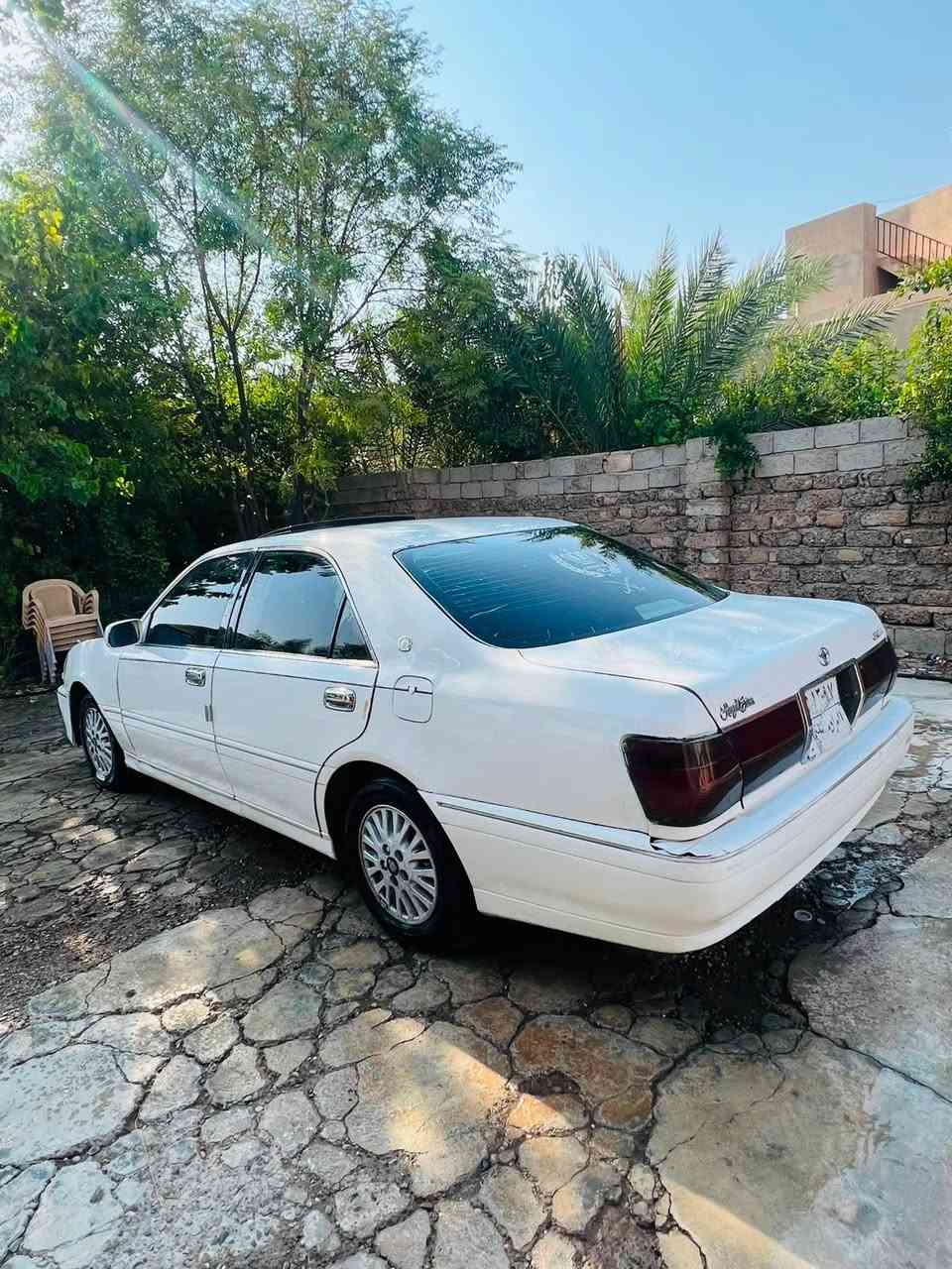 ملكه. موديل ٢٠٠٢ محرك. ديفور. زغير.  سياره. كير محرك. شرط. تبريد. ثلج. سياره. كلها.  شرط.   زنون عالي ناصي 

 سياره جديده بمعنه  السعر 30  وبيها مجال. مكاني قضاء  العلم *********** ويرهم مراوس
