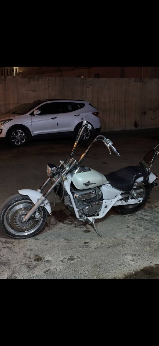 سلام عليكم هوندا ماجنا 250 cc معمره تعمير جديد بال كامل صالنصات دبل رياضيه سترين طويل تجوه خلفيه طويله كلاسك تبريد راديتر احطلها بس ماء زيتي مداريها اكثر من روحي الدراجه مابيها اي نقص كفاله عامه ترايك وين ميعجبك نقصها فقط البريك الامامي السعر مليون و250 وبيها مجال للشاري عنواني النجف حي الغري رقمي ***********

