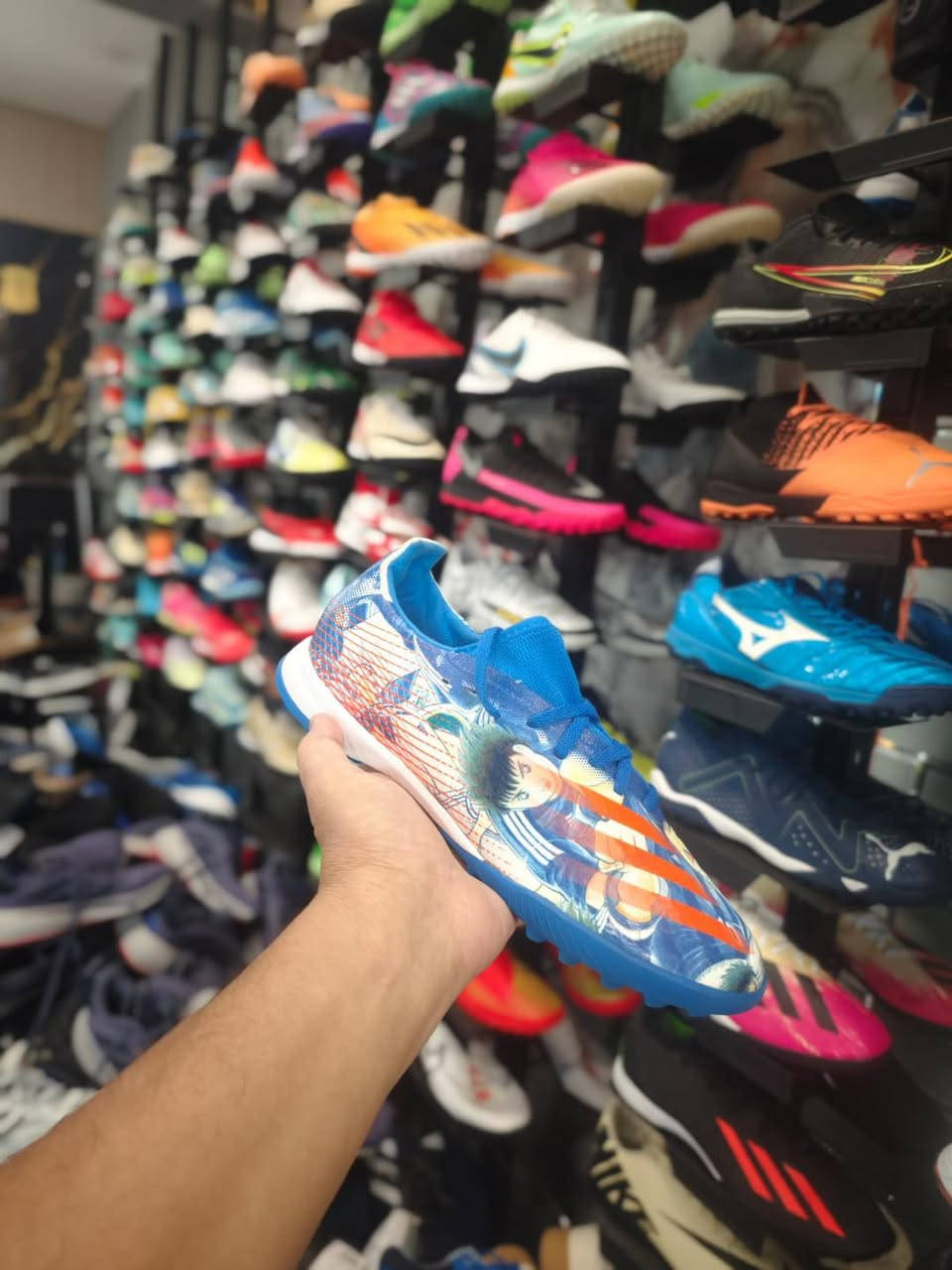 🔥🔥 وصل الجديد إلى بيج السيد 🔥🔥

👟 أحذية محبّة بالة أمريكي 🇺🇸
✨ أحدث الإصدارات والموديلات
💯 أوريجنال أصلي
📏 القياس: 43

موديل شبابي مرتب 🔥
خامة حلوة، ستايل مميز، واللي يعرف الأصلي يعرفه 😎👌

📍 العنوان: بغداد – الحرية الأولى – باتة – محل الجوكر
📲 واتساب: ***********

🔥 لا تفوّت الموديل… الكمية محدودة!
بيج السيد — الأصلي عنواننا 👑 #عنواننا
