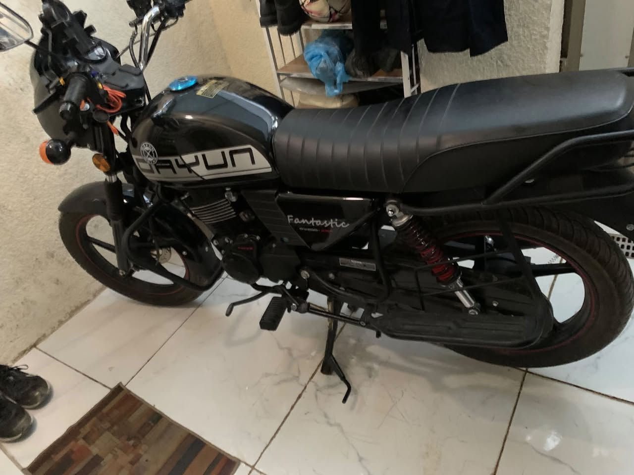 سلام عليكم  دراجه دايوان   كلاسك200cc   بلاديه  بعده ماشيه حاليا  بل3000 استعمال  شخصي اني  عسكري الله شاهد حدي  للدوام  ورجع  رقم‭            ***********‬
