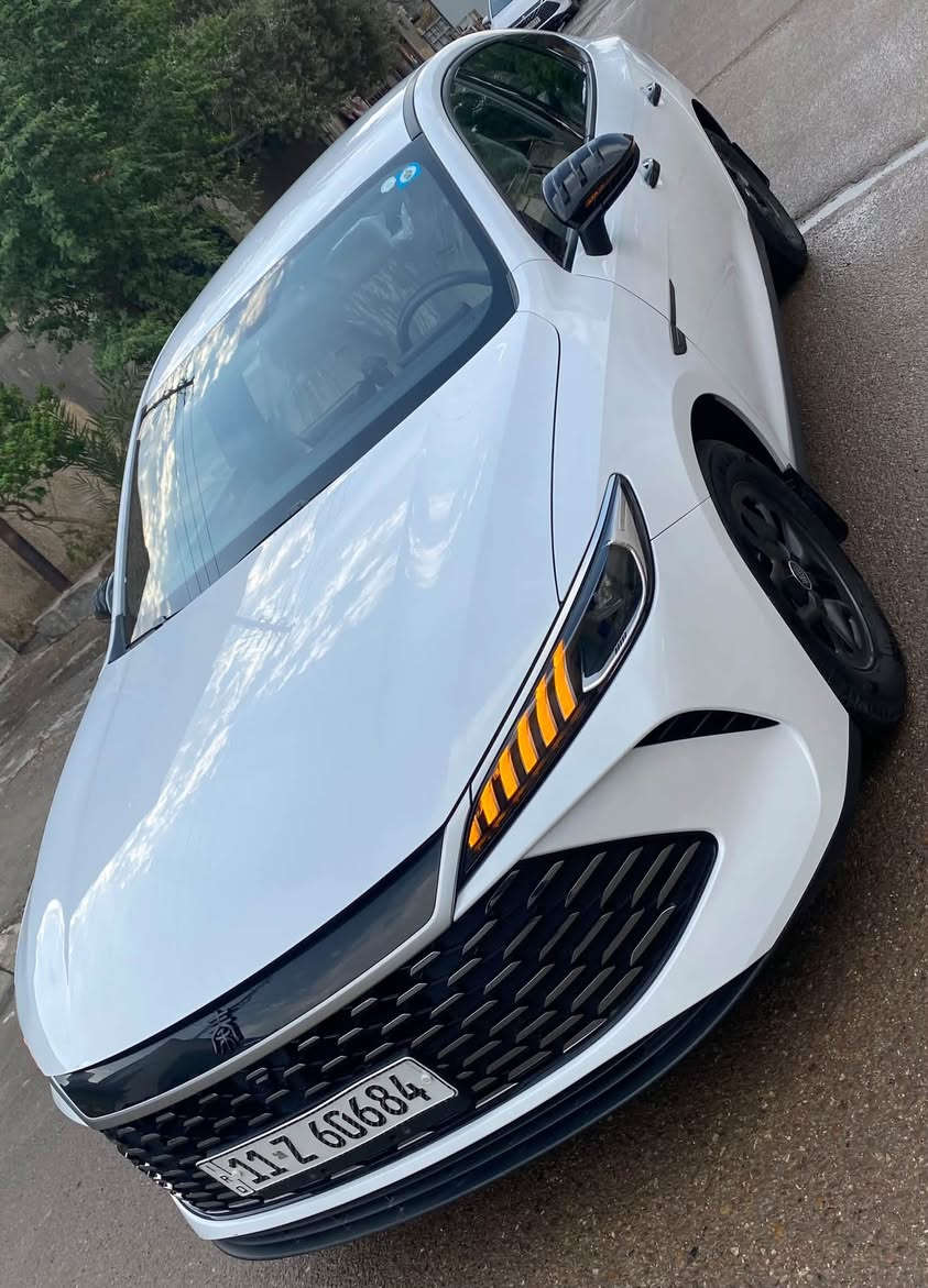 السلام عليكم BYD  كن بلاس  موديل 2025 سنويه وهزه جديده باسمي
ماشيه  18   KM. الكلي  🚘 داخل ابيض 

السياره مكفوله من الصبغ بيها هاي الطخه موضحه بالصور السياره جديده وجاهزه بدون نواقص 

السعر 19 و250 الف   مكاني بغداد الدوره 📍

***********☎️
