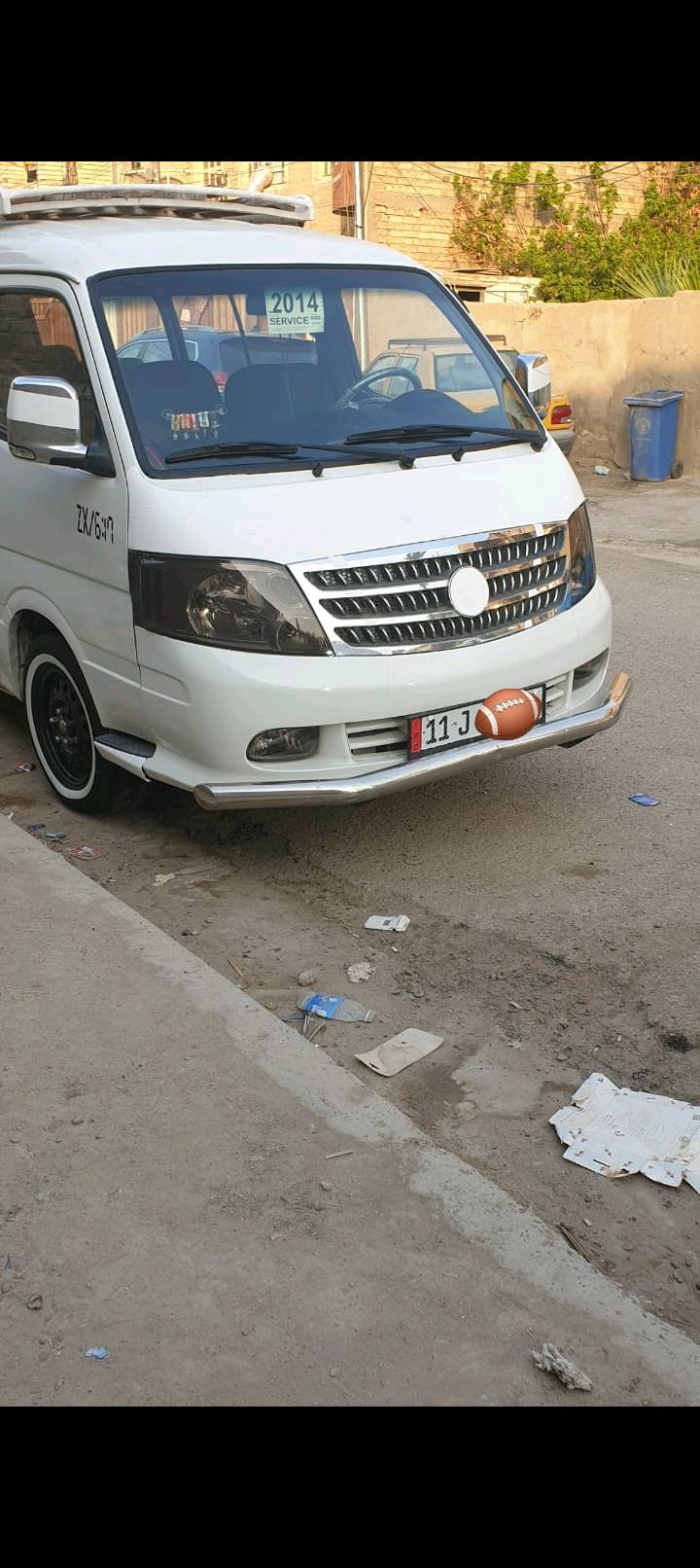 فتون 2014 محرك كير وانجي ياباني حديثه صدر كامله رقم بغداد الجديد بسمي رقم الشاصي بلادي دوشمه وارضيه كامله  بيها صبغ اثر شريط من الشريط وجوا اتخم تايرات خط ابيضه سيبايه درع امامي بجم زنون اصلي مصفرا هيئة وغرامات سعر 75 وبيها مجال مكان بغداد حي اور ال 600 ***********