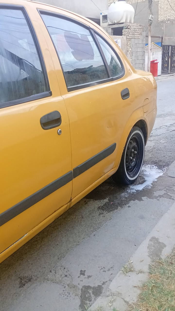 سلام عليكم سياره طيبه موديل ١٥ كير مكينه مكفوله بس تبريد ما  يشتغل صدر حلو ونضيف سعر   بثنين تلاثين وبيهه مجال  *********** هيه وغرامه مصفره فقط زحفرانيه شارع لمحد
