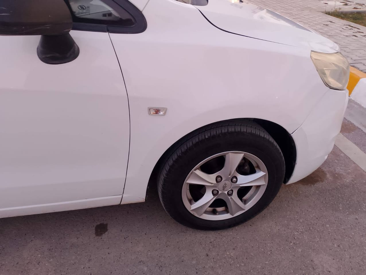 للبيع للبيع او مراوس اب جمسي سيارة خصوصي للبيع  الاسم سايل للعلم كير عادي ماتصرف بانزين موديل 12 للعلم زيرو ماشية 40 ألف... سيارة للبيع او مراوس اب سيارة جمسي.. السعر 68 قفل ***********
