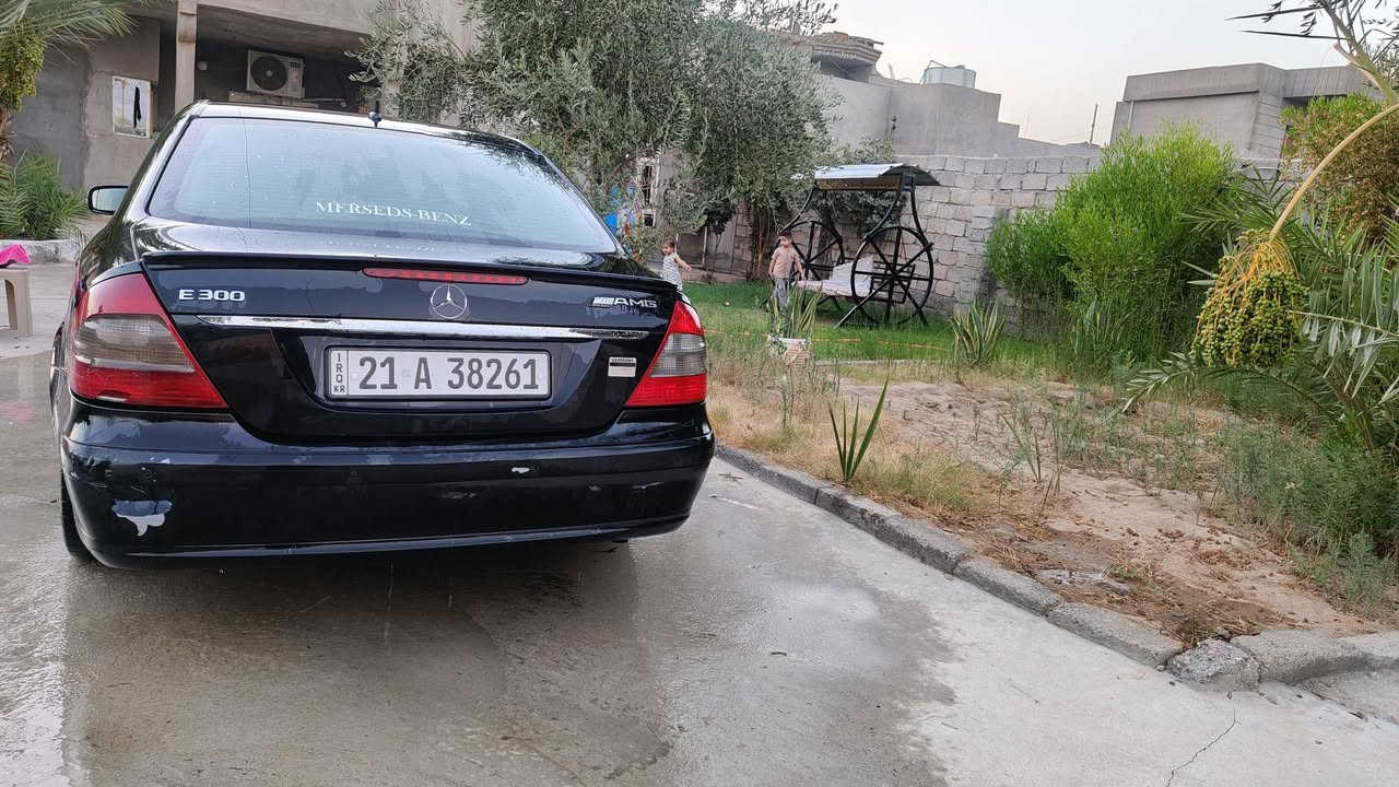 للبيع نقد فقط بدون مراوس
مارسدس 2008حجم e300 محرك 4تيربو 
السياره فول تدفئه تبريد تنته تحكمات جاهزه 
رقم سليمانيه تحويل مباشر
الضرر صبغ نصف الجاملق الخلفي 
وتبديل الجاملق ال امامي
مكان السياره صلاح الدين الشركاط الجميله 
السعر 120 وبيها مجال قليل
***********
