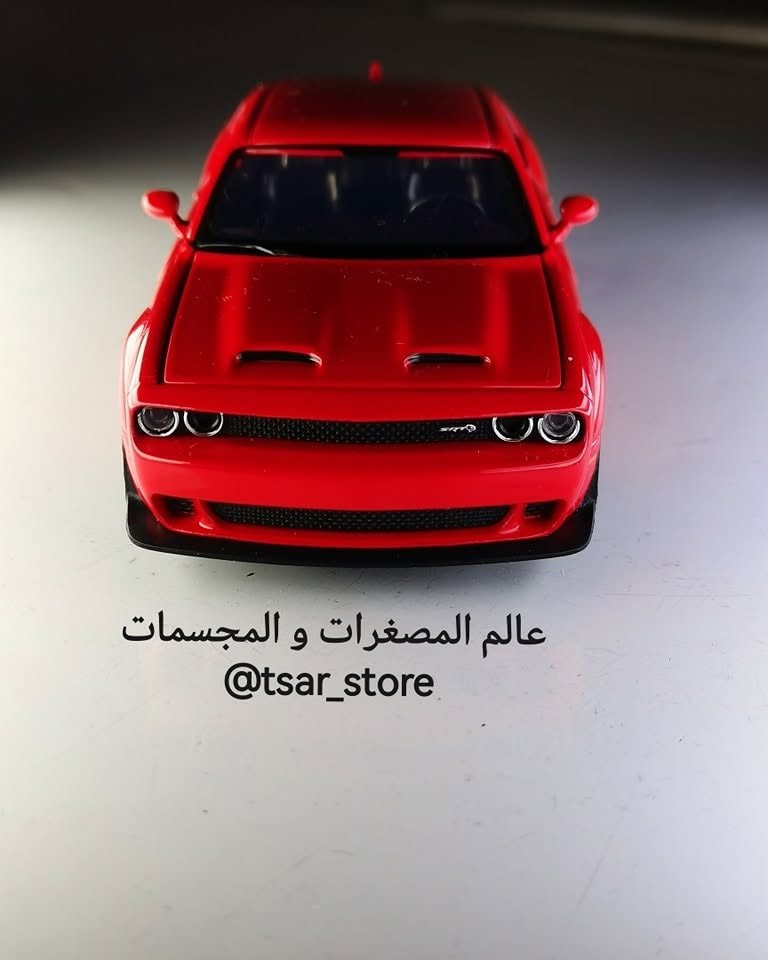 دوج جالنجر • SRT8 هيلكات • مقاس ١/٣٢