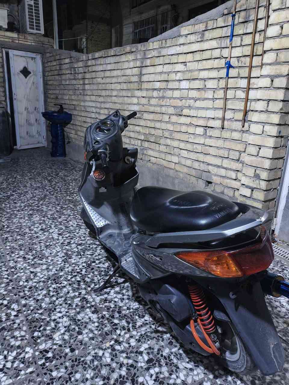 سكنس فحل مكفوله مكينه كهربائيات كله شغاله مابيه اي نقص بيه صالنصه بوري عدل
كور مشيف
قبق فلاوين
قطره
وقبق بانزين كله اصلي مابيه تجاري مكاني الشعب حي البساتين السعر 650 وبيه مجال رقمي *********** متواجد واتساب وماسنجر

