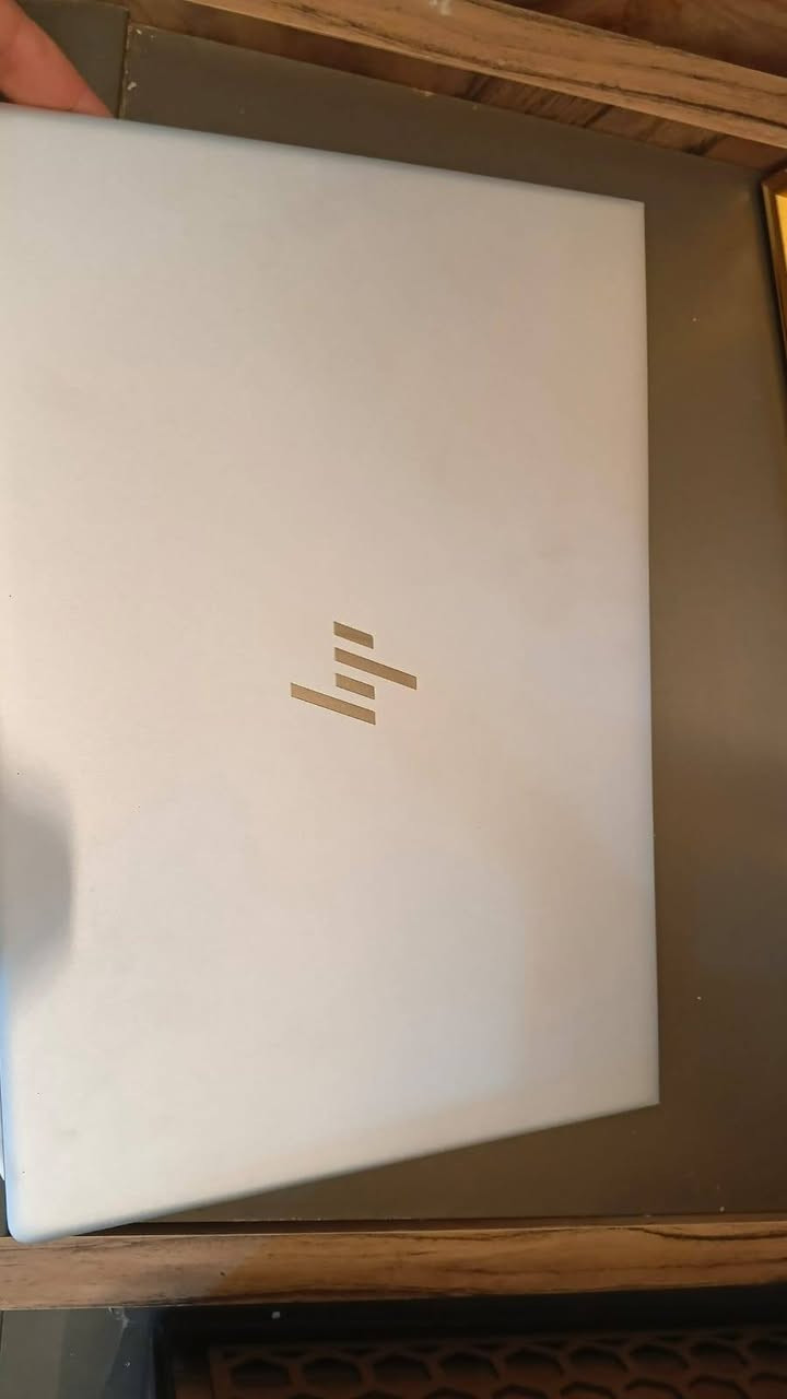 HP • i5 جيل ٨ • ذاكرة ٢٥٦