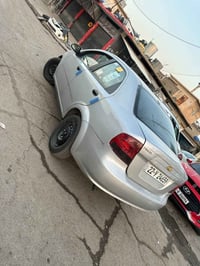 افيو • ٢٠٠٦ • معجون