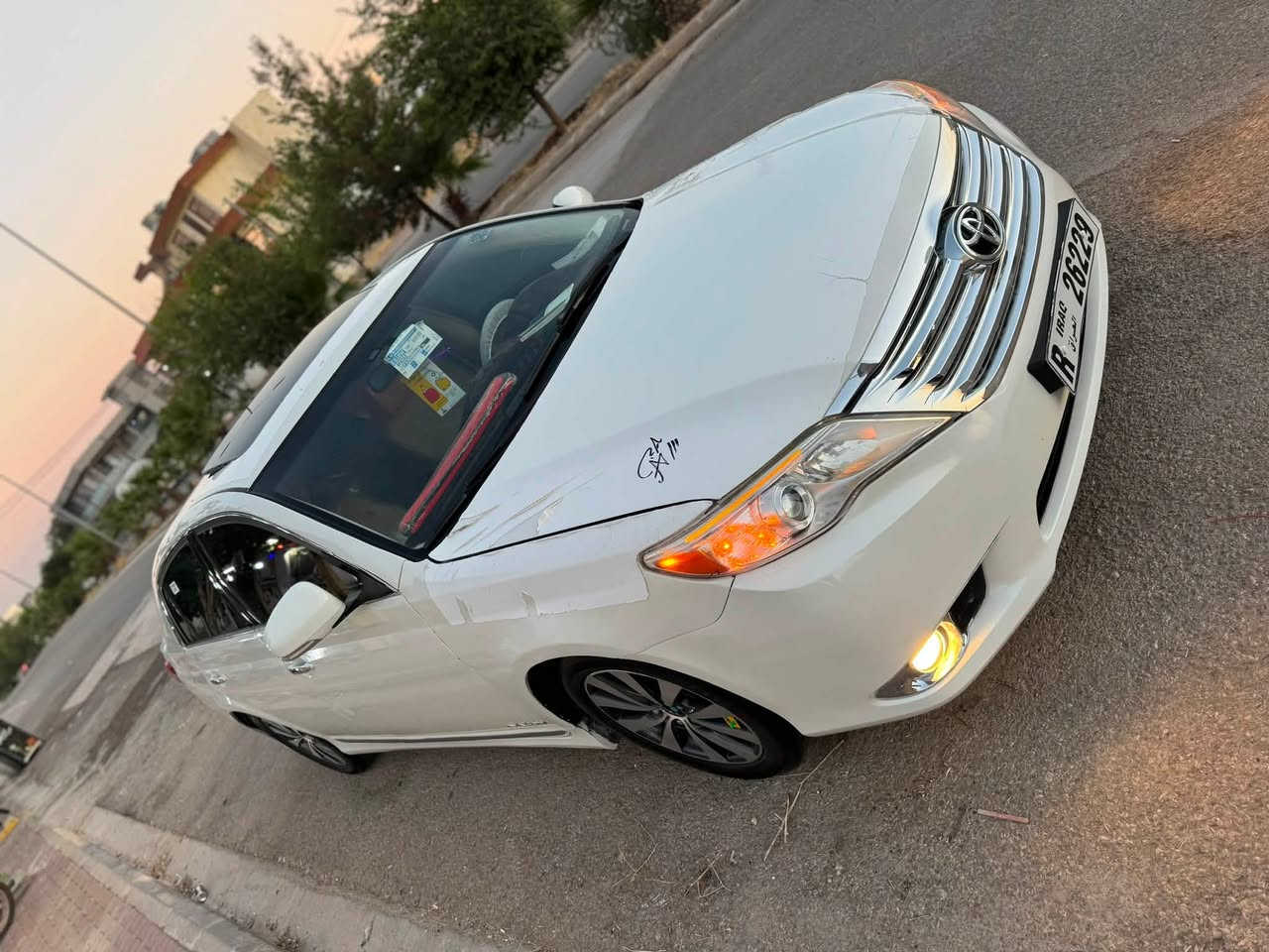 سەرەتا بەناوی  خوای گەورە 
ئەڤەلۆن 2012 
Limited
فول فول مواسەفات 
بەسمە
سلایت جلد
کوشن ساردو گەرم
کوشنی کارەبا
سەیارەکە کۆدم بۆ کردوە 
بارکۆدم وەرگرتوە بەشەرتی بەناو کردن
گێڕومەکینە وتەقەو رەقە نوکی دەعامی بۆ نوکی دەعامی بەشەرت
تەبریدو کامل کارەبای هەمو گیانه بەشەرت
ژم:***********
شوێن پیرەمەگرون
