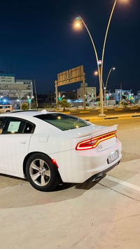 تشارجر SXT • ٢٠١٨ • ٧٠٠٠٠ كم