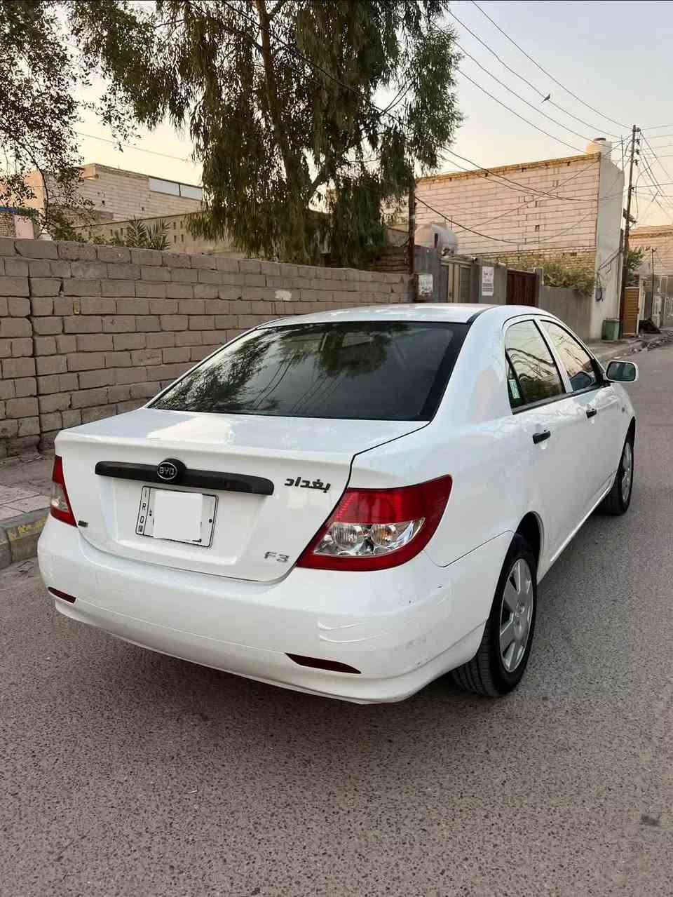 للبيع بيوايدي موديل ٢٠حرة تحويل ثاني يوم سياره وضع شركه كله بلاد ماشيه ١٦٠سياره جاهزة وجديدة.  كفاله عامه ماعده بارد باب سايق موضح بل صوره   سعر ٧٧وبيها مجال بصيط للشراي مكاني ناصريه مركز ***********
