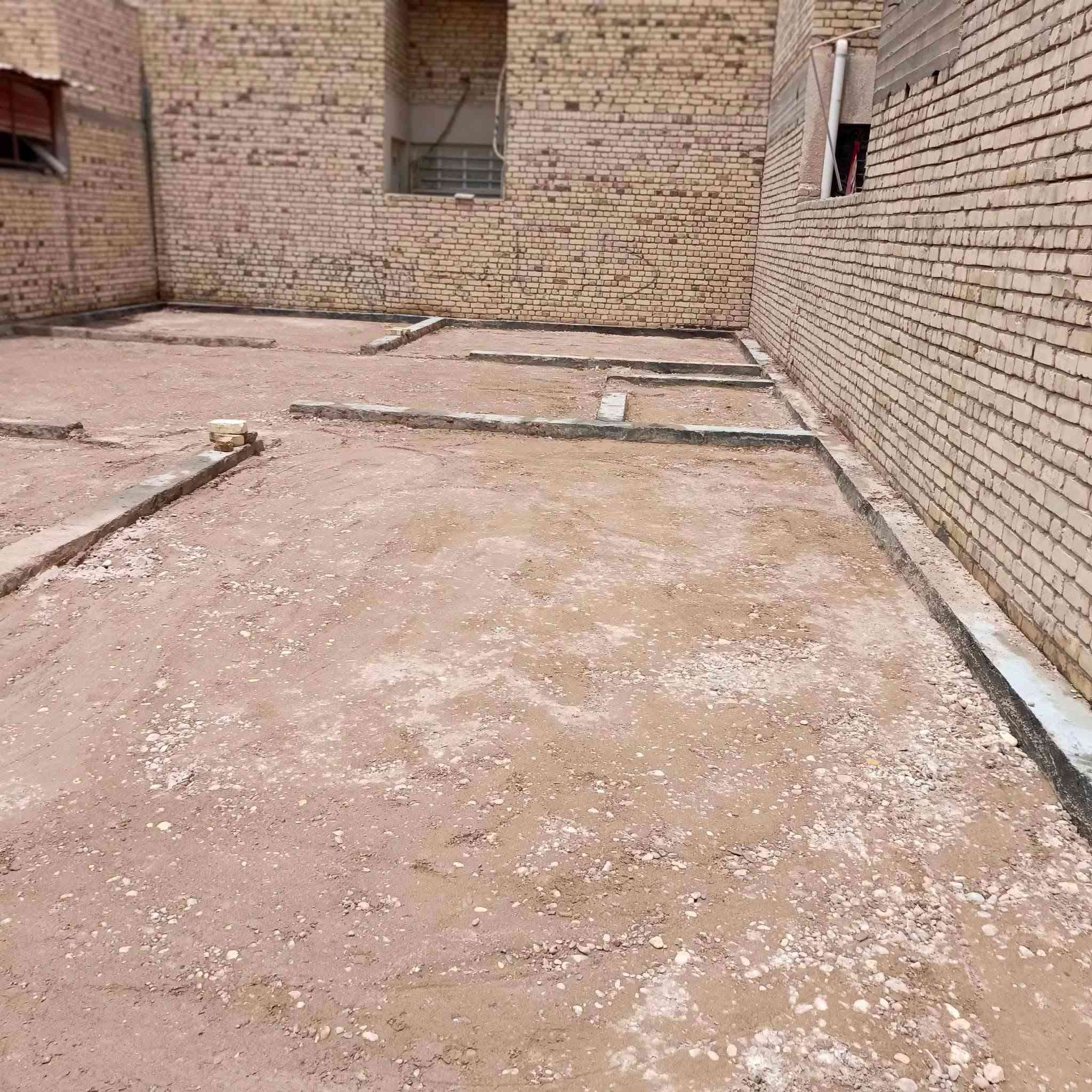 سلام عليكم مستعدون لكافه العمال
تفليش المنازل بانسب الأسعار وحفر الأرض وفرش الجلود و السبيس وحدل الأرض بل درجه الاوله ***********
ودفن البتلو
