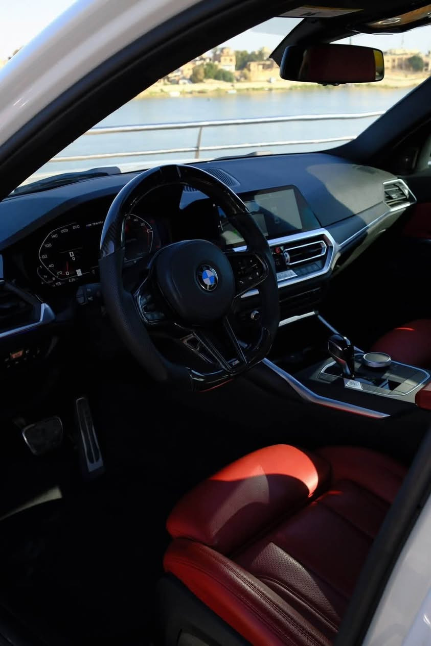 السلام عليكم للبيع BMW🇧🇪🇧🇪
                - M340i
لوان ابيض ⚪️
ماشيه 88الف كليو 
السياره جديده بمعنى الكلمه اي نقص مابيه كامله من كلشي 
مكينه 6سلندر 3000توين تيربو 🚀🚀
رقم اربيل تحويل ثاني يوم 
السعر عند الاتصال 💵💵
📍مكان السياره بغداد الكرخ
رقم التليفون ***********

