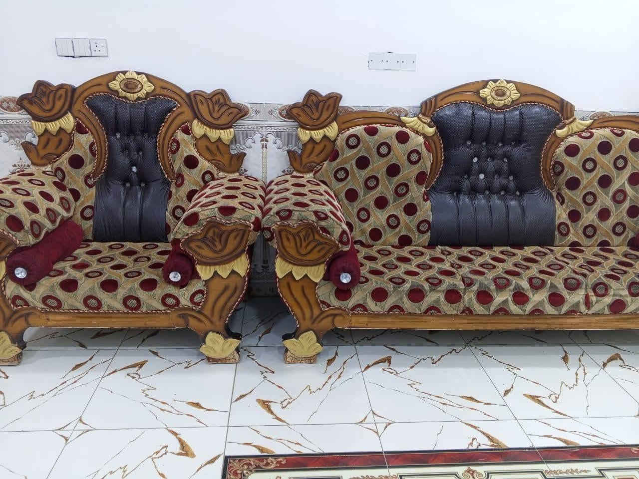 السلام عليكم
تخم 6قطع  ملكي للبيع سعر 250
شراي يتصل على رقم***********
مكلف بالنشر
