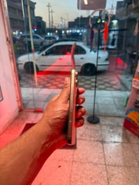 16 بروماكس ذاكره 256 بطاريه 93 مكاني الشعب حي سومر  رقم 07741181830