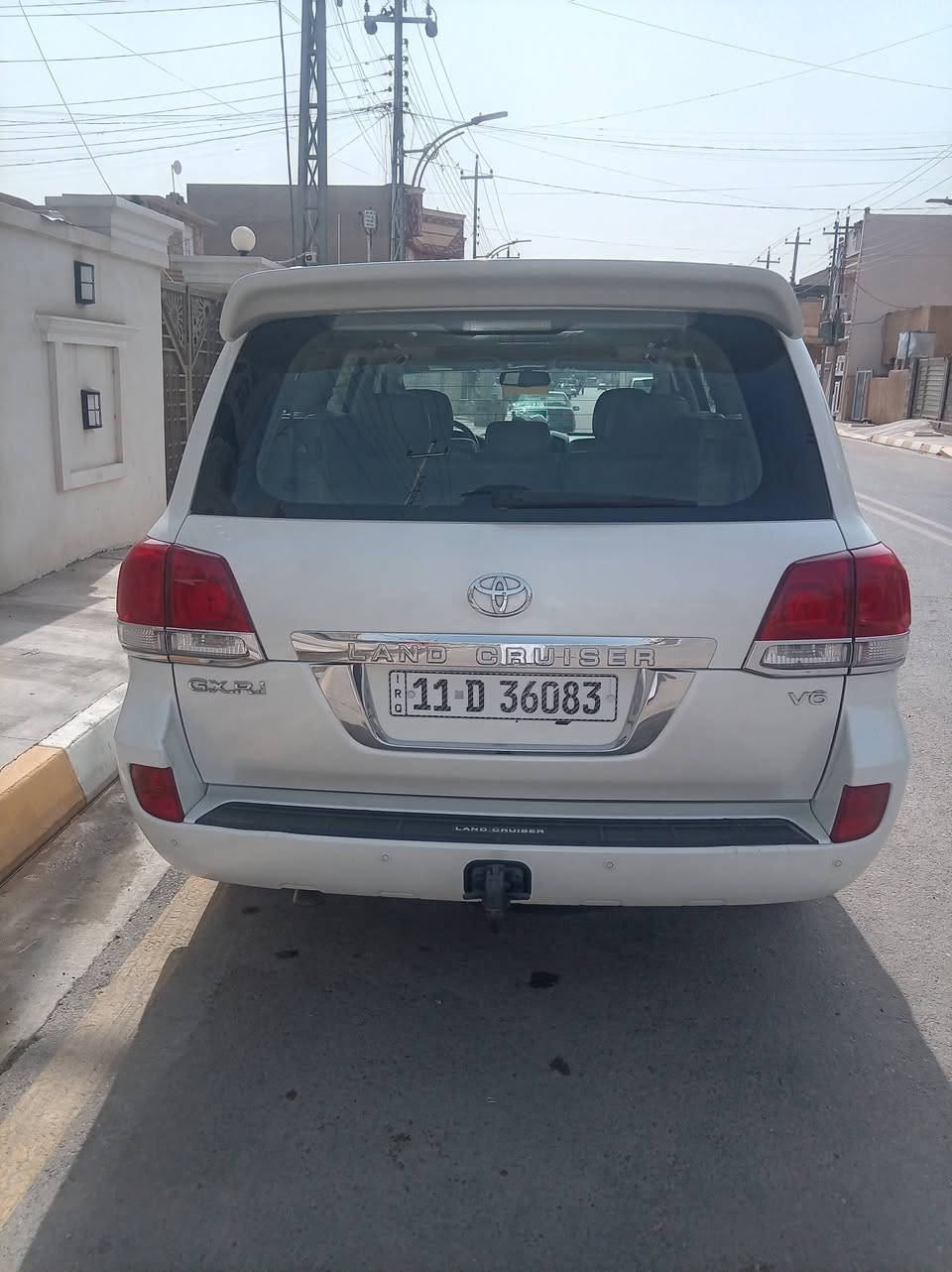 لاندكروز • ٢٠١١ • رقم بغداد