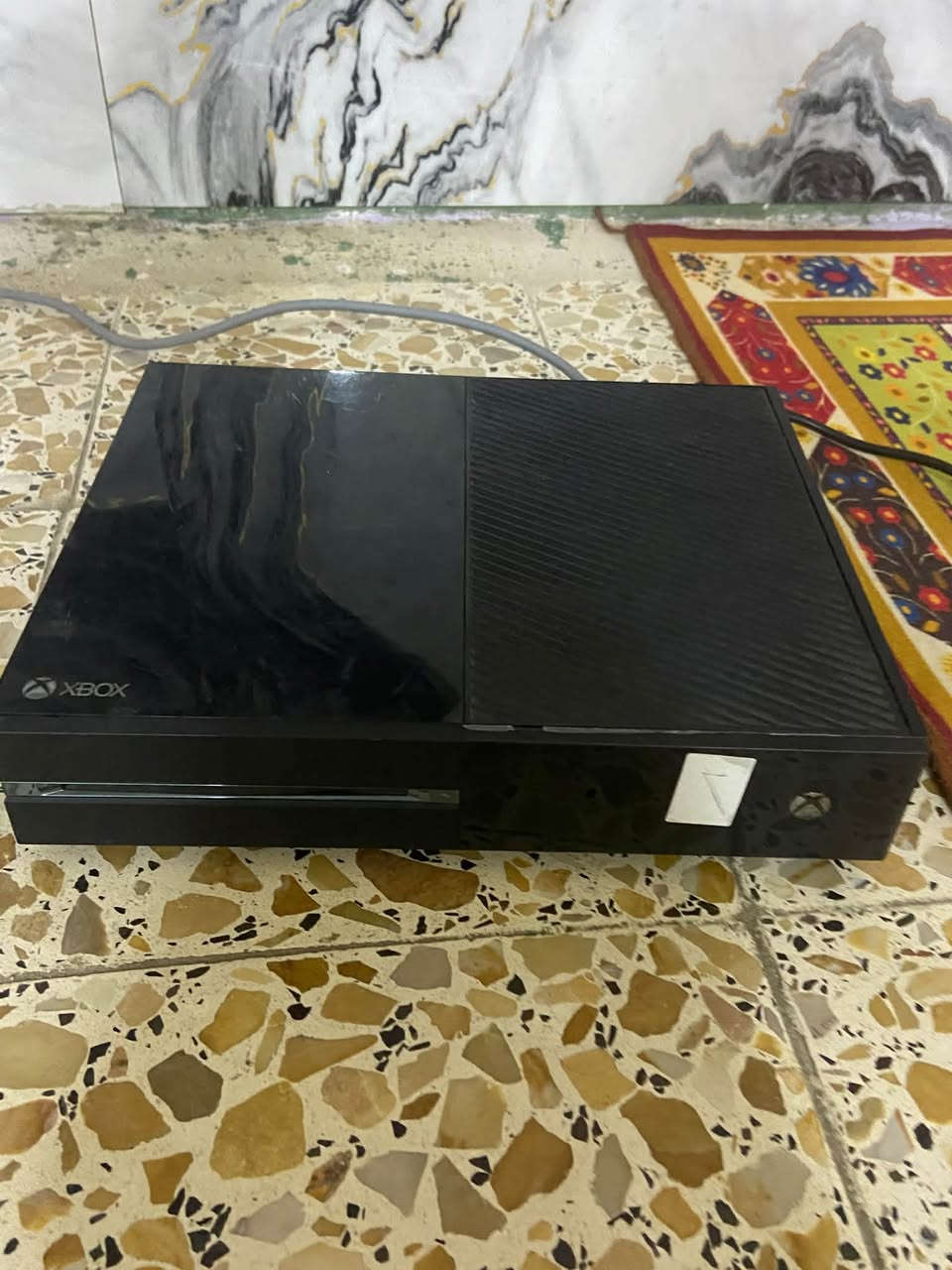 اكس بوكس وان فات  مادري فات للبيع السعر ١٣٠الف مع جوستك وحده وذا تريد جوستكين يصير سعر ١٥٠العنوان بغداد الشهداء الثالثه للتواصل واتساب ***********
