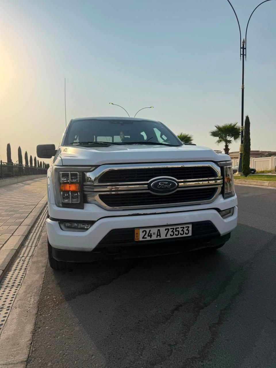 فۆرد F150 XLT 
سپی 2021 4X4
دەبل ئکسل 
بۆدی کورتد دەرکا  گەورە 
کێر لە حارد کیر تیارە 
کامیرا 360 
رادار حساس 
کوشین گەرم 
شاشە ئەلکترۆنی 
شاشە گەورە 
برێک ئەلکترۆنی 
فول فول بەس بێ پانۆرامە 
حدیسە بەس یەک جاملخ بیلاد گۆرایە  
نرخ 290$ وەرەقە 
وتسئاپ *********** 

فورد  F150 XLT 
بيضه 2021 4X4
دبل اكسل
بدي قصير باب طويل
گير طيارة
كاميره٣٦٠
رادار حساس
شاشة إلكتروني 
كوشن تدفئة
شاشة جبيره
بريك إلكتروني 
فول فول بس بدون بانوراما 
حادث واحد جاملغ مبدل بلادي
سعرها٢٩٠$ورقه 
واتساب ***********
