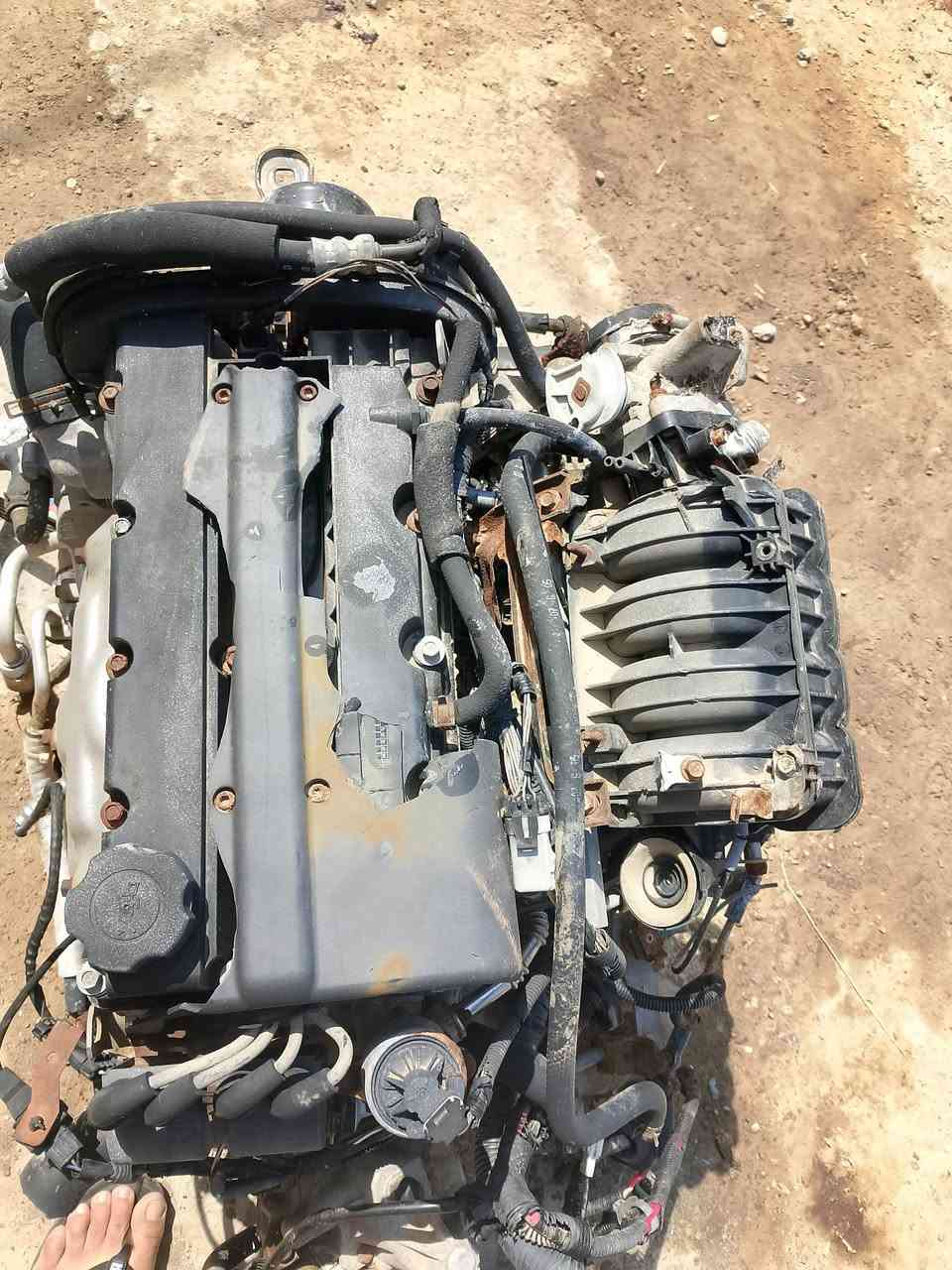 سلام عليكم 
مكينه وكير عادي 
مال افيو بس دكشن البارد مكسور 
سعر 6ورقات كامل عنواني بغداد الحسينيه مال راشديه ***********
