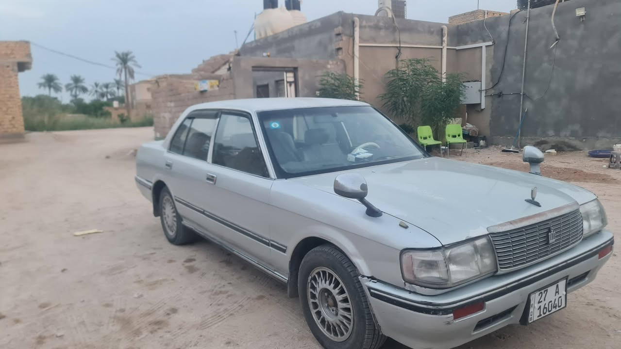 أرنب موديل ٩٣ رايده ٦٠ وبيه مجال السياره باسمي مكينه فيفي تي مصبوغه جماليه ظربه مابيه ***********
