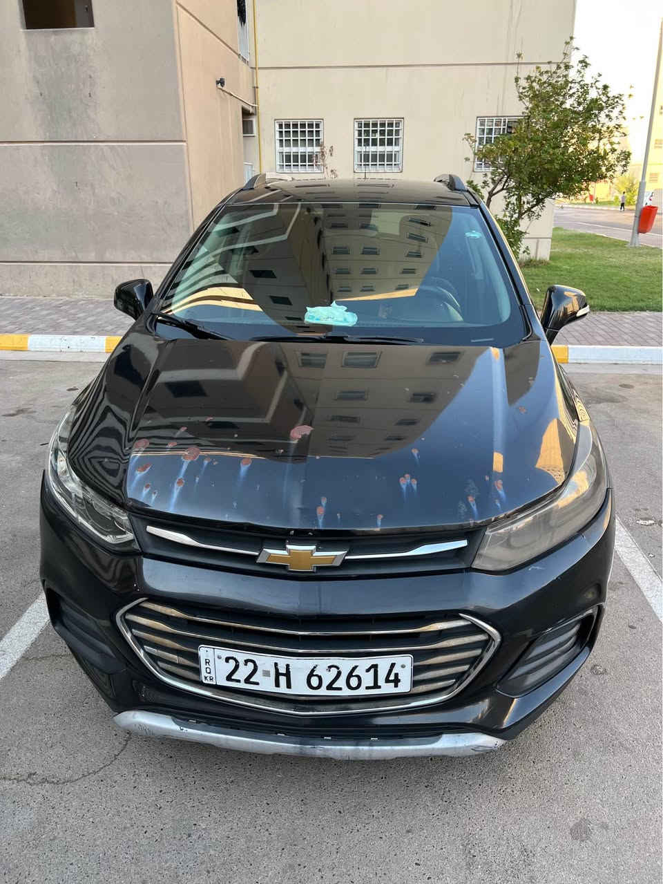 اقره المنشور زين يله تتصل
شوفرليت تراكس 2019 مواصفات LT
محرك 1.4 توربو 
ماشيه ٩١ الف ميل
بدون حادث سرقة قطعتين بنيد وجاملخ ايمن 
البنيد يحتاج اعادة صبغ وبيها ملاحضات بسيطة 
وصارت بيدي بيها طخه بالباب الخلفي الايمن
صدرها الامامي يحتاج ادامه 
والسنويه باسمي بس منتهيه
رقمها اربيل ثاني يوم احولك
سعرها ٨٤ ورقة 
*********** بغداد, العراق
