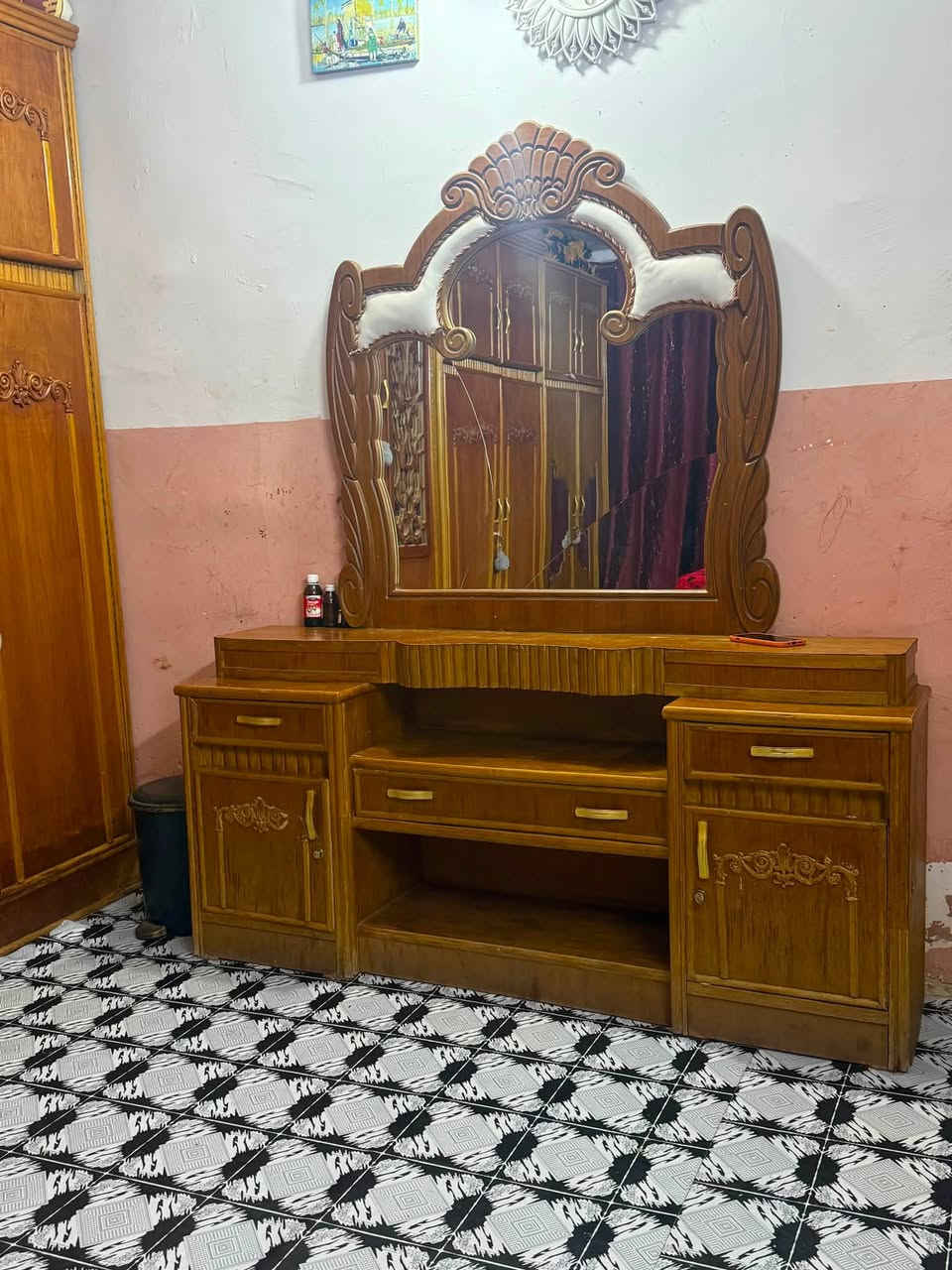 البيع غرفه تزكام سعره مليو ونص وبيه مجال هاذ رقمي ***********وساب
