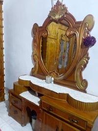 من رخصه مدير كروب لبيع غرفه خشاب.ضخمه حلوة     صاج ست بوب قاطين نظيفه ...