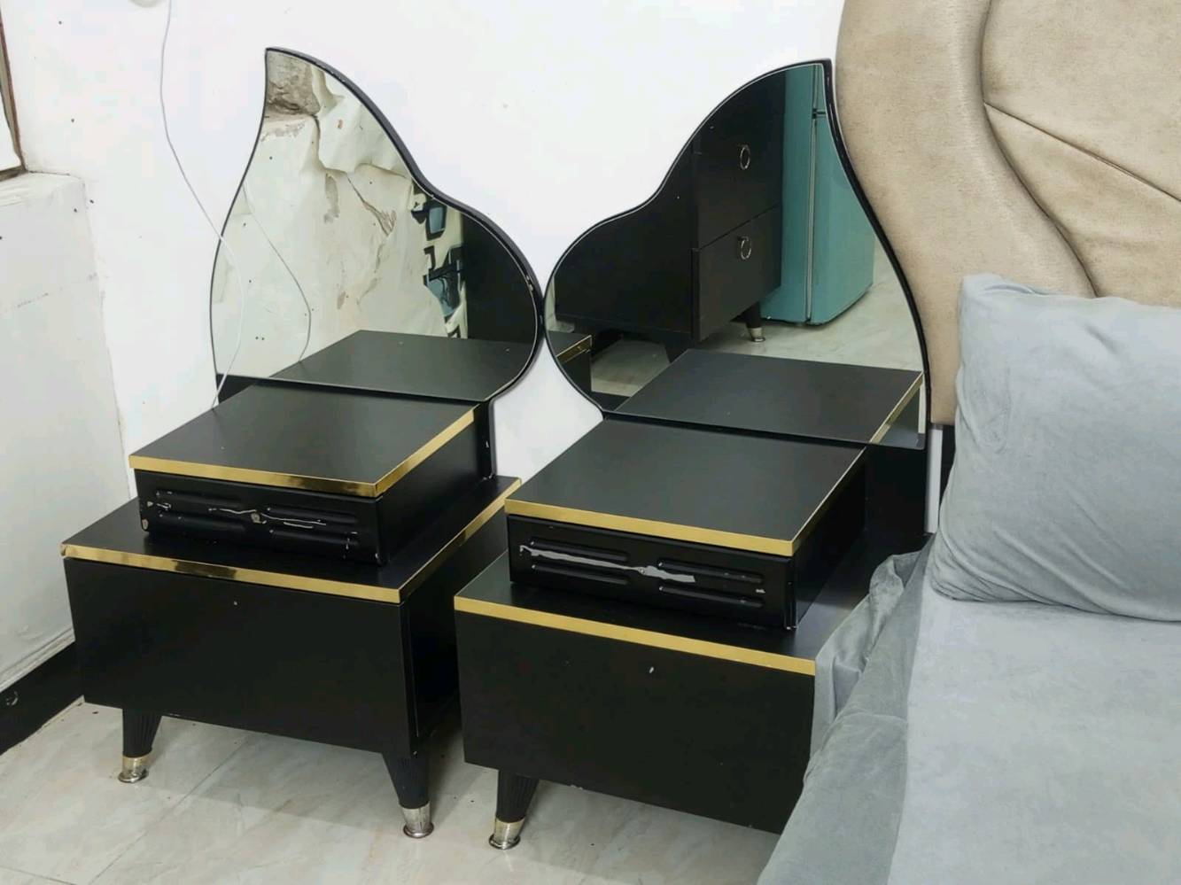 غرفه نوم للبيع مكان ثعالبه