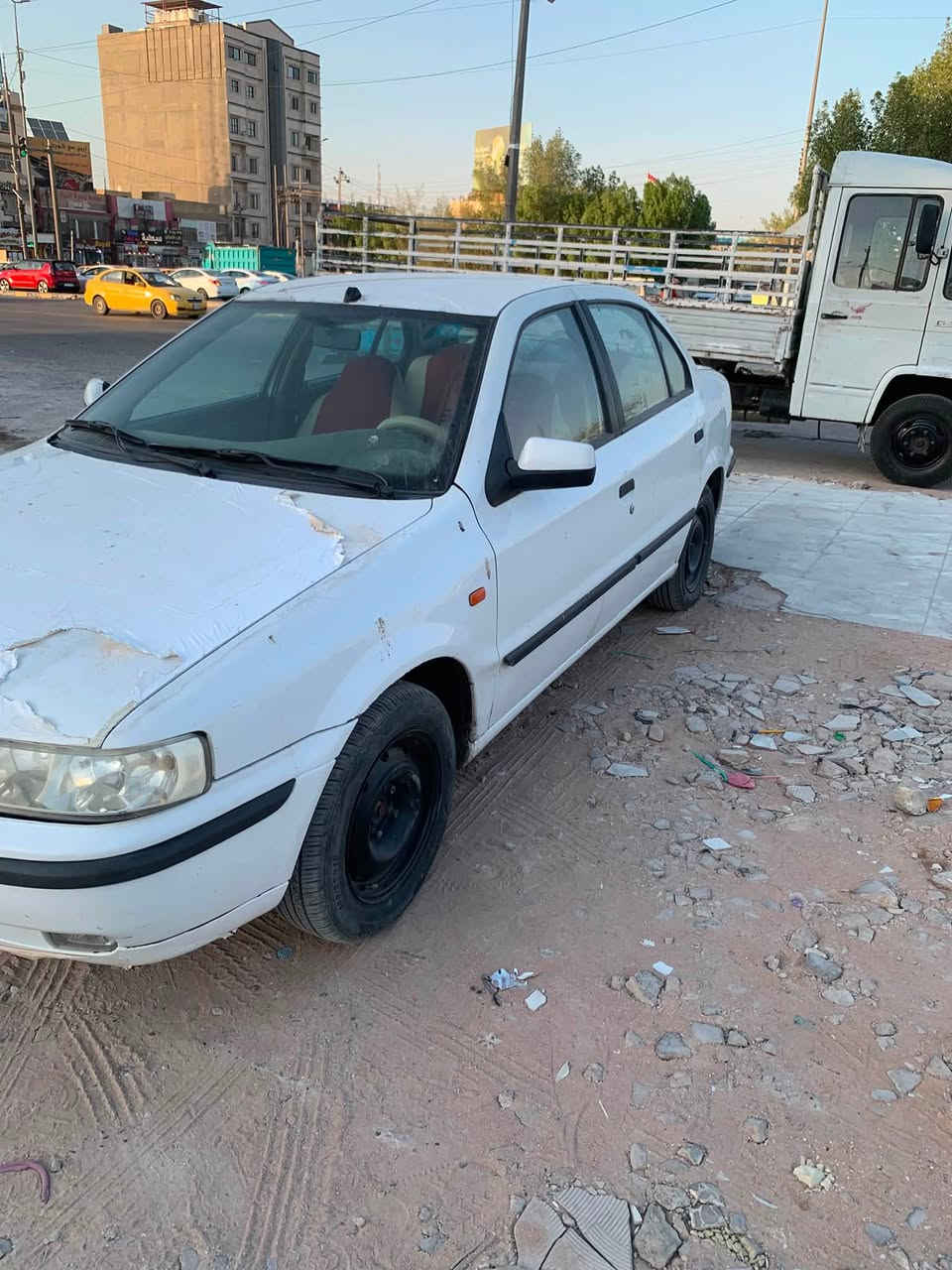 سلام عليكم للبيع سمند مديل ٢٠١١كير ومكينه جدد منضومة تبريد جديده ثلج🥶 خير من الله تخم تاير جديد السعر ٣٣ وبيها مجال ***********
