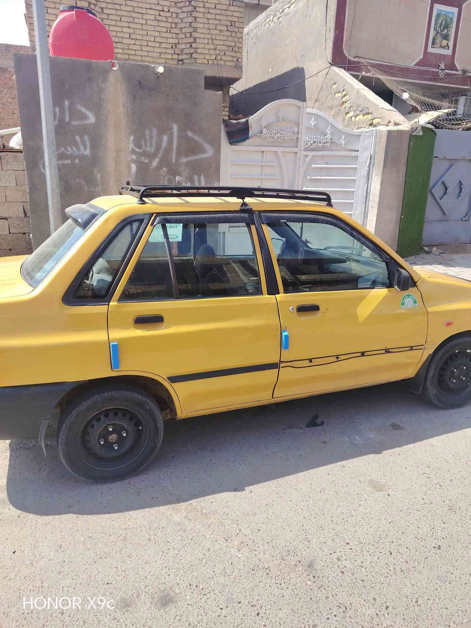 يالسلام عليكم سايبه مديل ١١ سياره كلش حلوه ومال بيت بسمي شرط تحويل ثاني يوم السعر ٢١ وبها مجال سياره معمره ومصبوغه جماليه وتجي شوف بعينك متواجد على الفيس هذا رقمي *********** مكان بغداد الحسينيه مال الراشديه

نص مكتوب في الصور:
- HONOR X9c