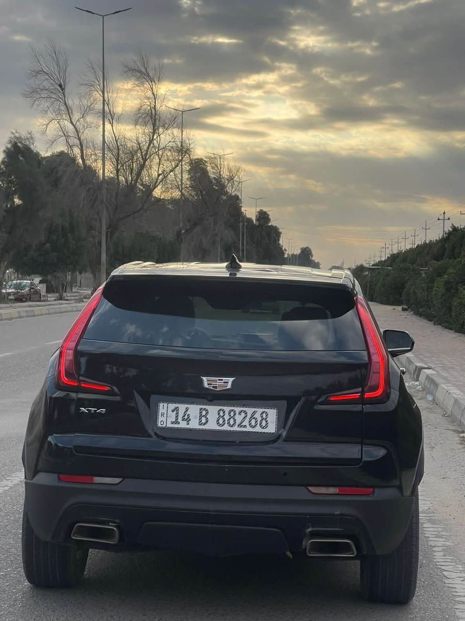 كاديلاك XT4 • ٢٠٢٣ • تبديل باب الصندوق