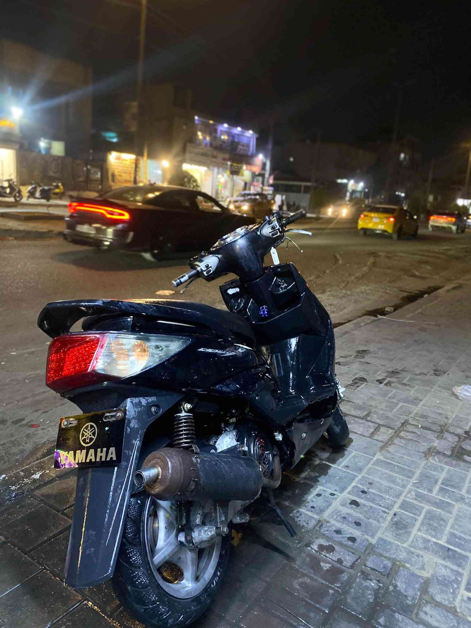 سلام عليكم شبابنه سكنس فحل نوزل خطين كامله مكمله كلشي شغال وكامله دراجه ناعمه وحلوه وخير من الله 700وبيه مجال بسيط بغداد شعب شارع صحه***********
