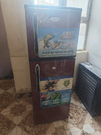ثلاجة ٨قدم • سبلت ١طن انفرتر • شاشة ما مستعملة