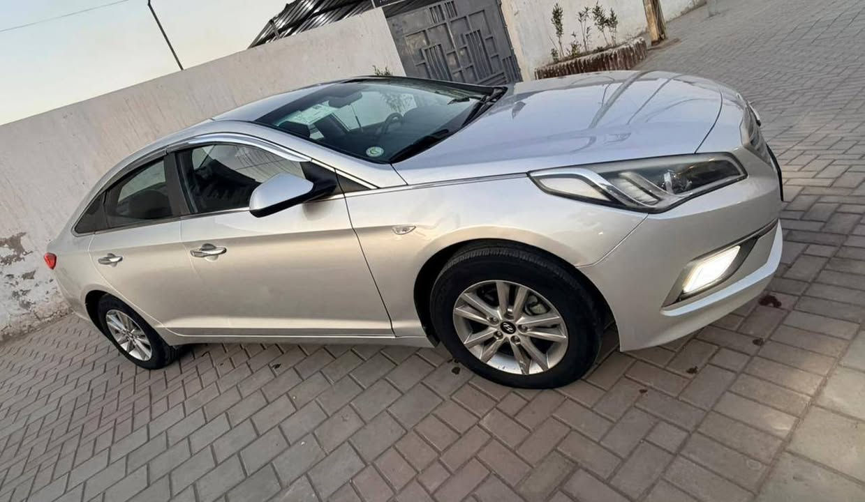 سلام عليكم سوناتا 18 اصل 
 دخول جديد جاهزة مكينة كير حدادية تبريد سيارة كورية خط واحد غاز جديد كلش سيارة ماشية 93 تبريد قطعتين 
كشن حار بارد 
ويل 17 كروم 
عنوان بغداد 
للاستفسار خاص مفتوح 
***********

