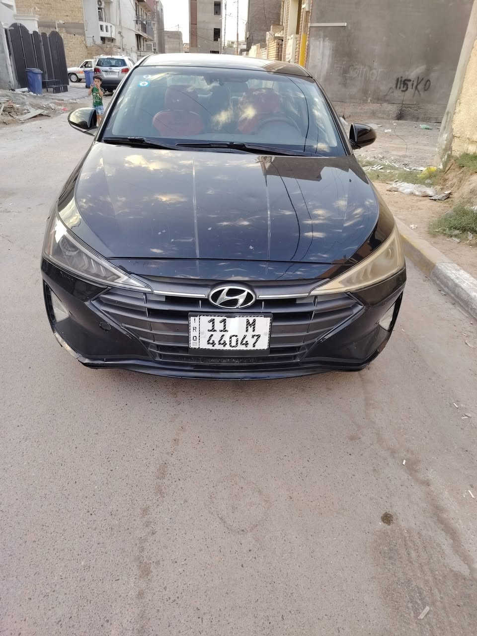 السلام عليكم النترا ١٩ سياره ليبل واحد بدون صبغ حادث دعاميه فقط كير مكينه تبريد كله بلاد السعر ١١٨ وبيهه مجال  حك جيتك العنوان بغداد الغزاليه رقم الهاتف ٠٧٧٣٣٩٥٣٣٩

نص مكتوب في الصور:
- Check surroundings for your safety.