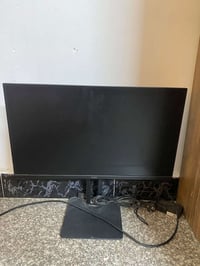 شاشة msi للبيع حجم 24 FPS 100 السعر 100 قفل مكاني بغداد ماعندي توصيل 0...