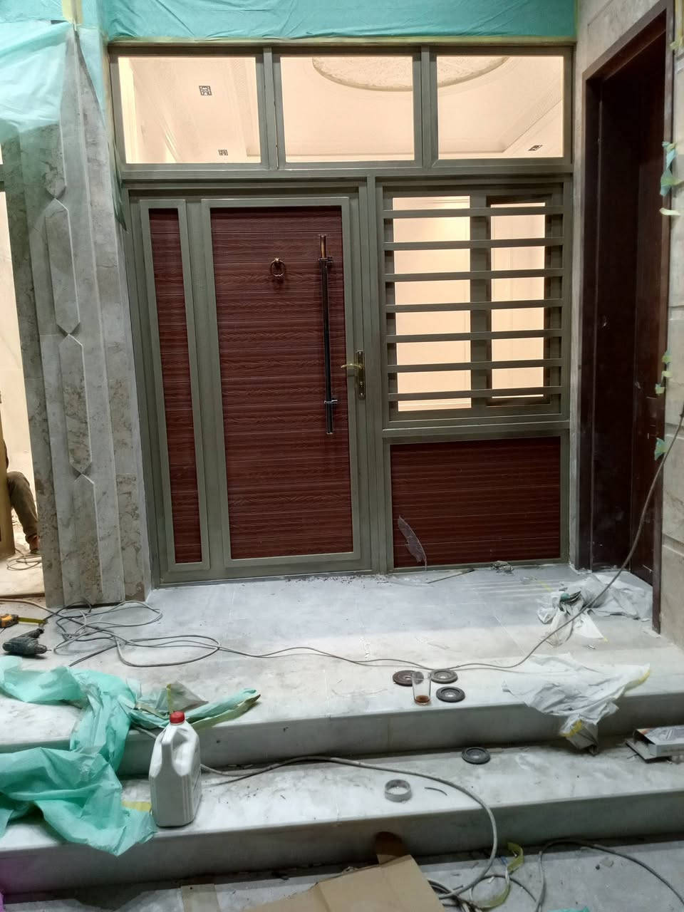 حدادة الحجي المتجوله في بغداد كافه اين ماتكونوالرقم     ***********يوجد واتس فريقنا جاهز للعمل ابواب خارجيه وداخليه ابوب قاصه بكل القياسات اسيجه بكافه المساحات مظلات كيسبان وكيربي كرفانات وغرف سندويج وعمل محجرات الدرج بكل انواعها باانسب الاسعار وادق التفاصيل وهذا جزء من عملنا
