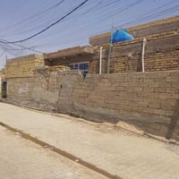 بيت ركن • ٢٠٠م • مقسم قسمين