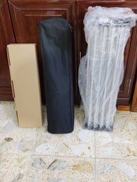 عندي هاذا استاند كاميرات كبير جديد للبيع هاذا رقمي بي واتساب 077251684...